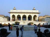 Agra Fort, Mahal